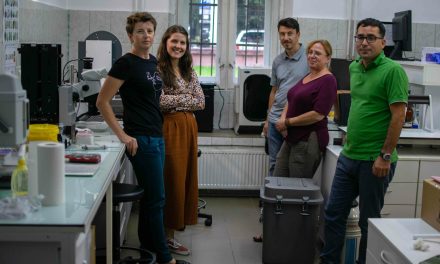 Primul laborator de cristalizare a proteinelor din România, funcțional la Universitatea Babeș-Bolyai